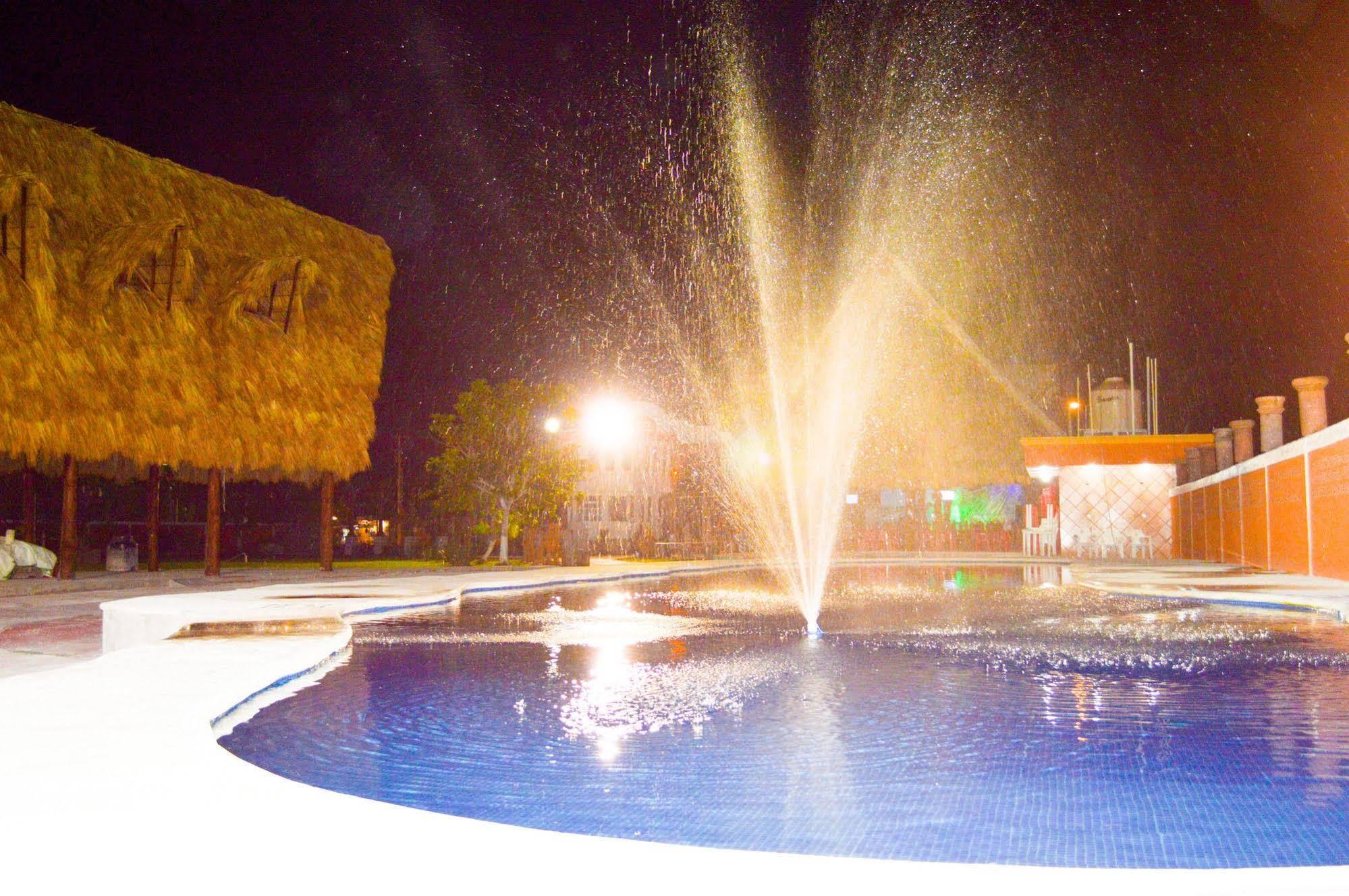 Hotel Hacienda Ixtlan Cozumel Kültér fotó