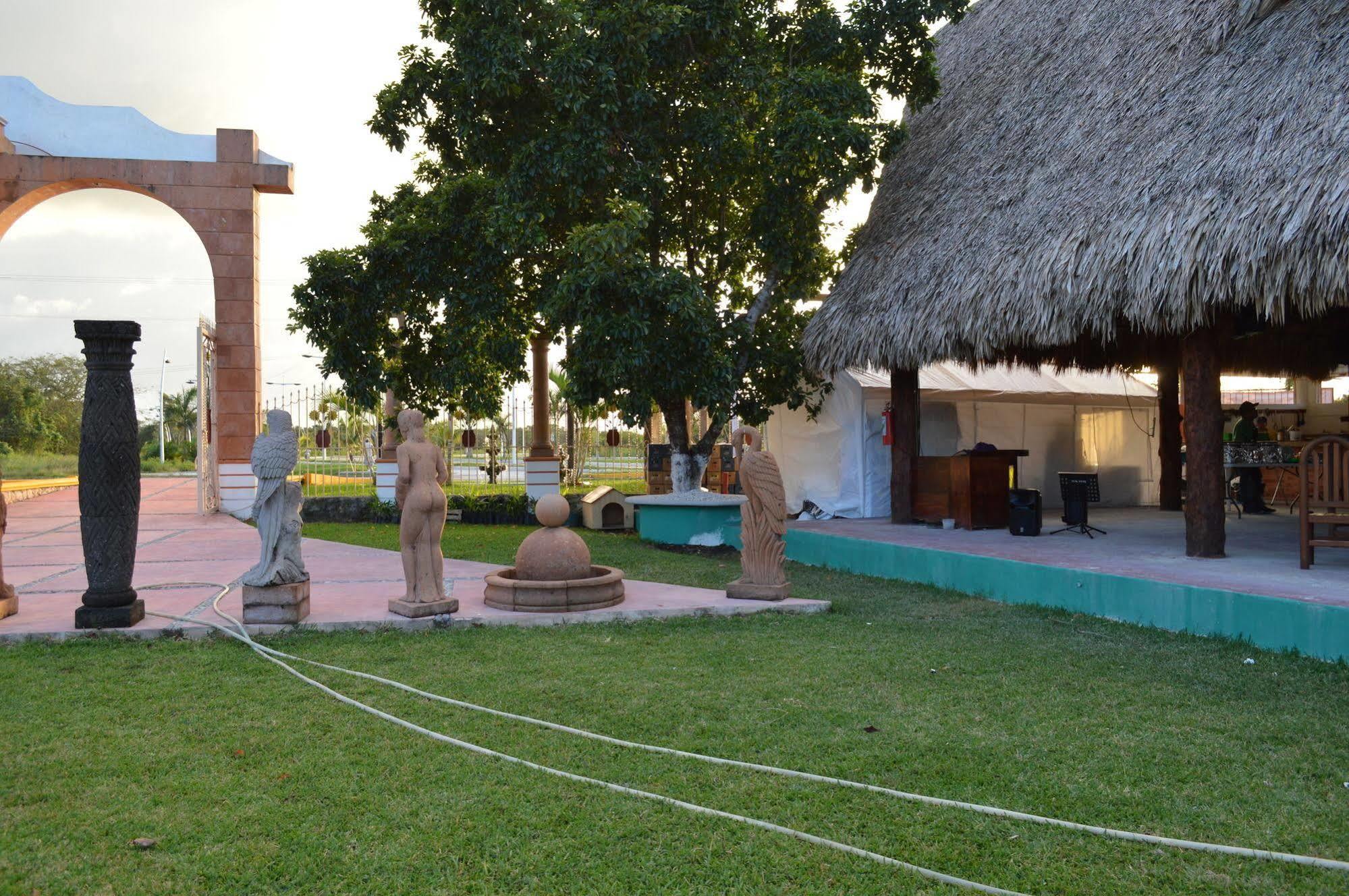 Hotel Hacienda Ixtlan Cozumel Kültér fotó