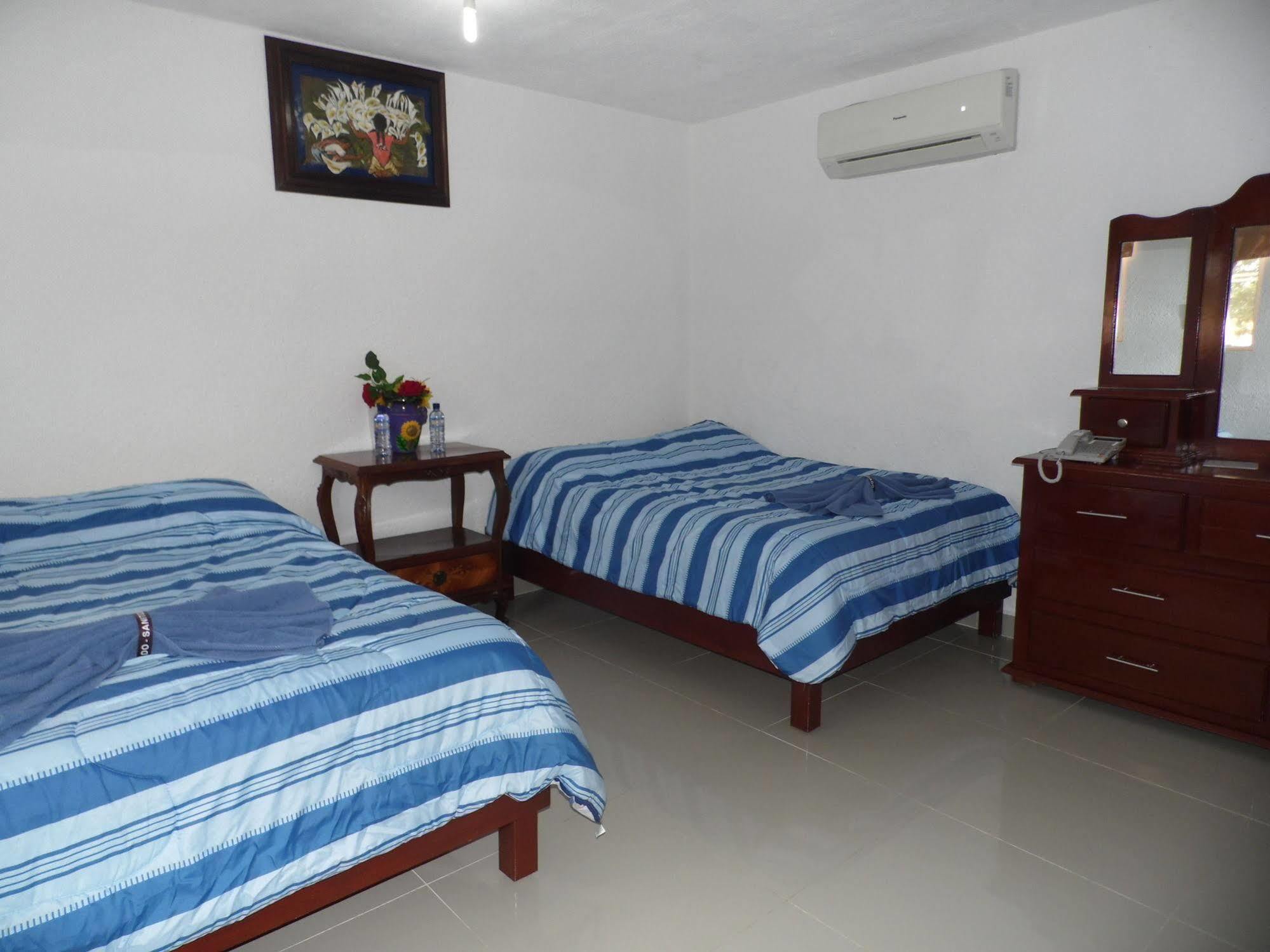 Hotel Hacienda Ixtlan Cozumel Kültér fotó