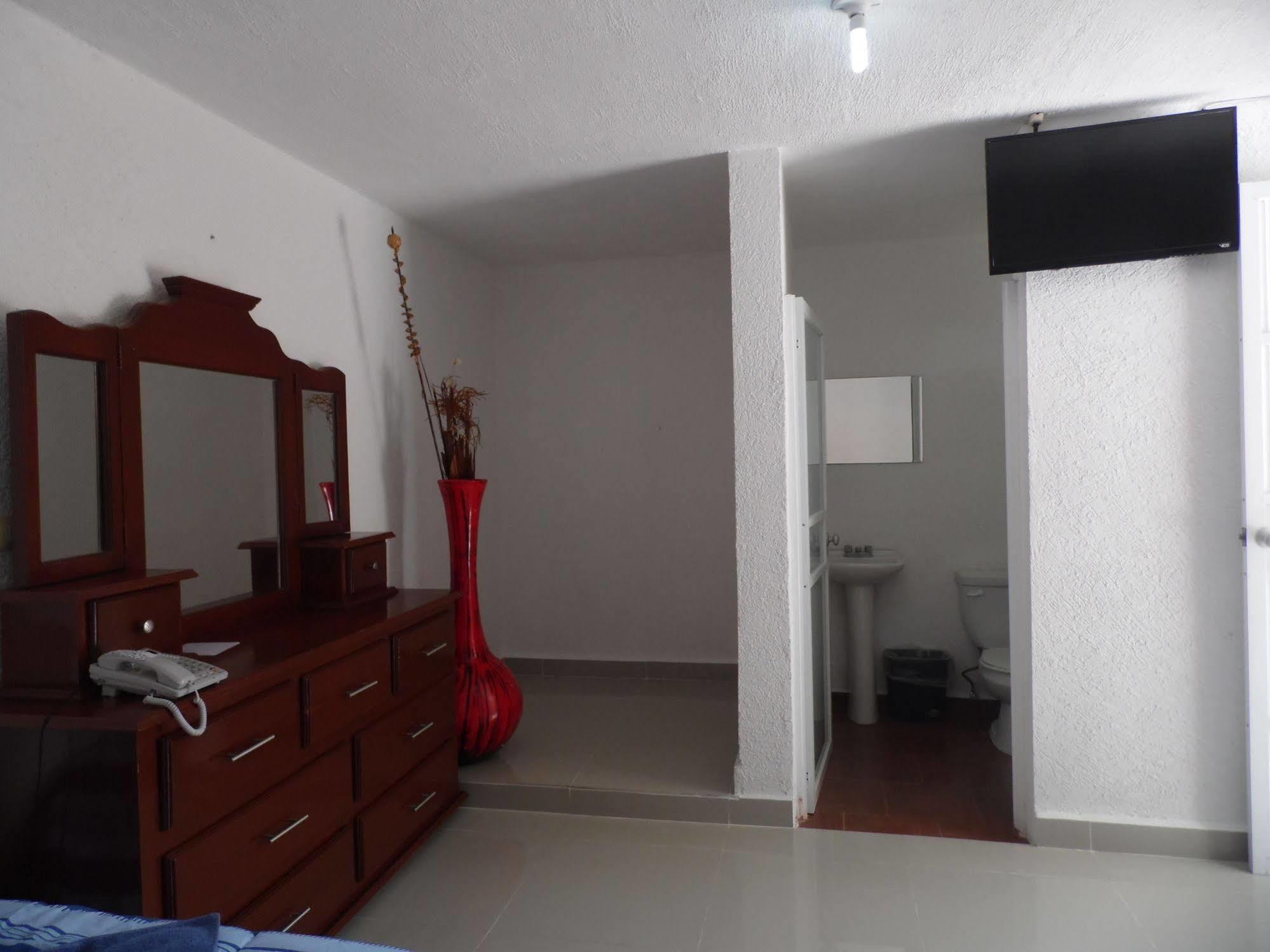 Hotel Hacienda Ixtlan Cozumel Kültér fotó