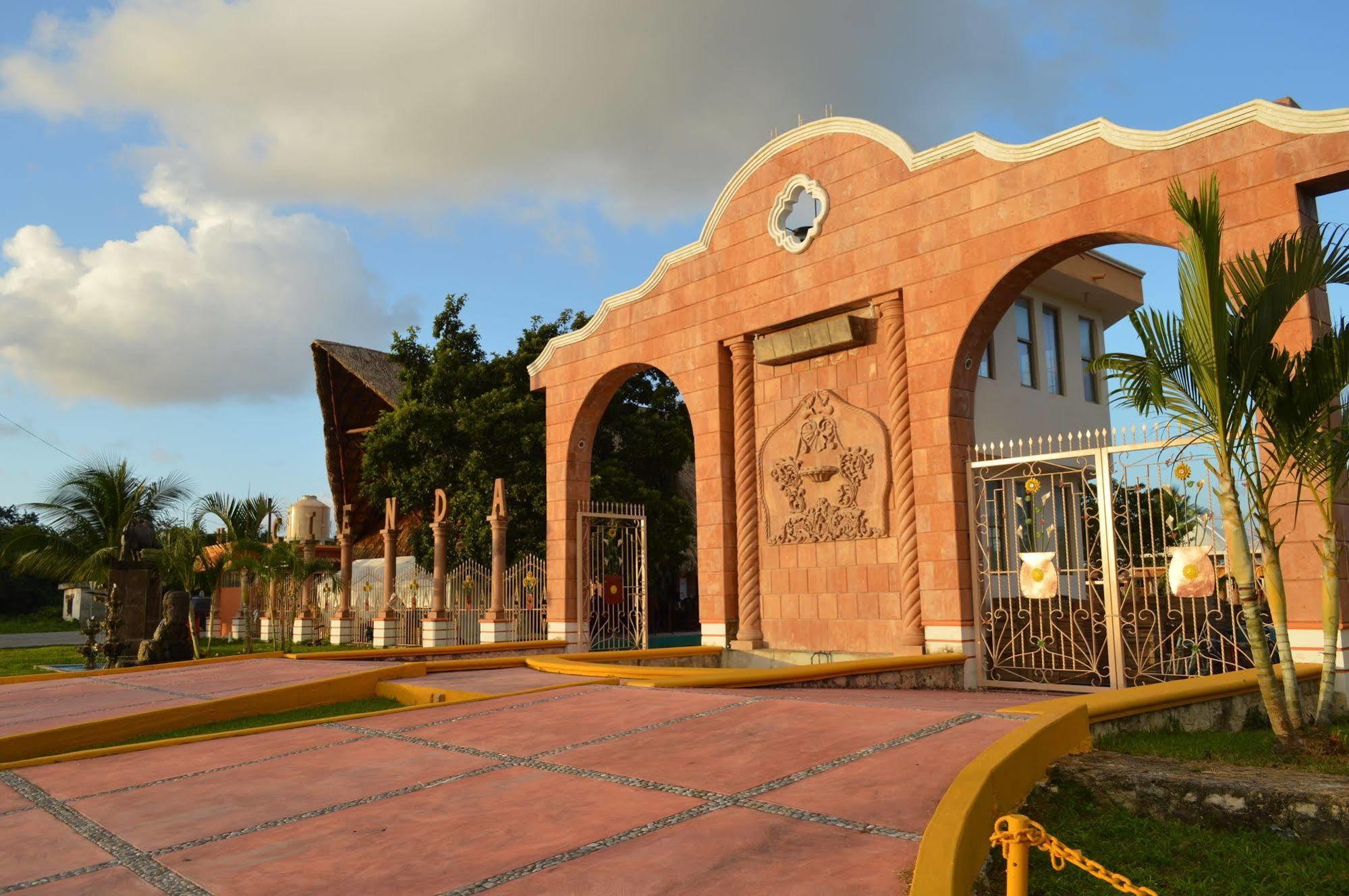 Hotel Hacienda Ixtlan Cozumel Kültér fotó